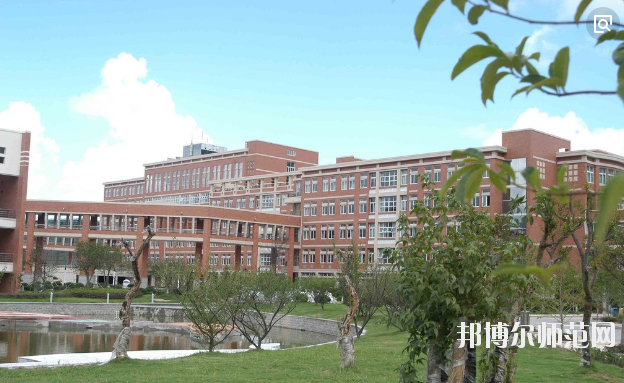 西秀高級幼師職業(yè)技術(shù)中學(xué)2023年報(bào)名條件、招生對象