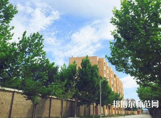 阿克蘇職業(yè)技術師范學院網(wǎng)站網(wǎng)址