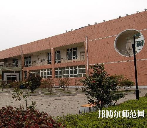 貴州民族大學(xué)幼師中專部2023年報(bào)名條件、招生要求、招生對(duì)象