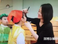 杭州2020年幼師學(xué)校好還是大專(zhuān)好