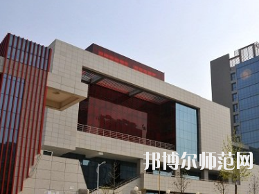 鄭州2020年幼師學(xué)校中專升大?？际裁? width=