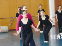 南寧2020年幼師學(xué)校都有什么專(zhuān)業(yè)適合女生