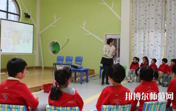 溫州2021年幼師學(xué)校中專升大?？际裁? width=