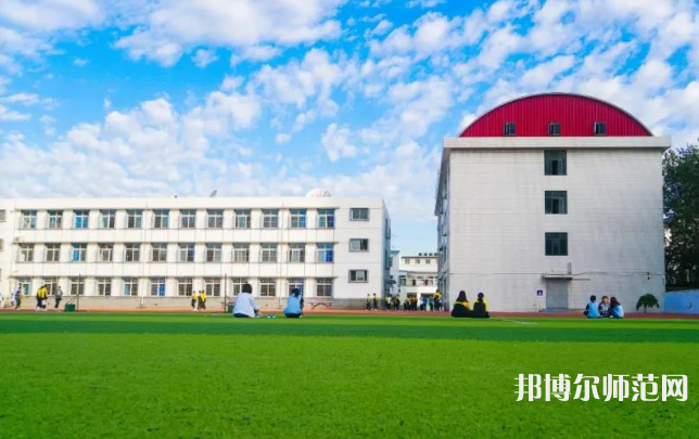 唐山第一幼兒師范職業(yè)中等專(zhuān)業(yè)學(xué)校2023年報(bào)名條件、招生要求、招生對(duì)象