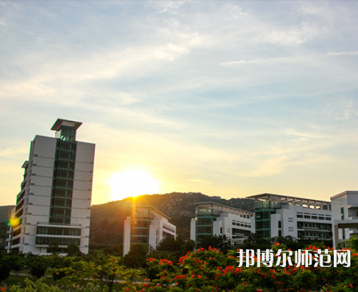 廈門大學(xué)嘉庚師范學(xué)院2023年報(bào)名條件、招生要求、招生對象