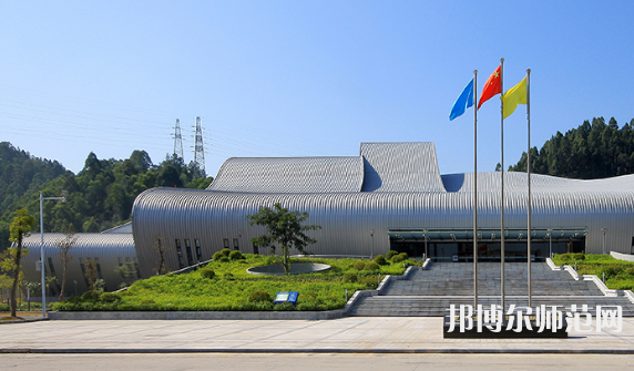 惠州師范學(xué)院2023年報(bào)名條件、招生要求、招生對(duì)象