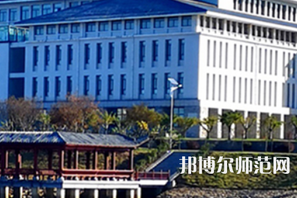 信陽職業(yè)技術(shù)師范學院2023年報名條件、招生要求、招生對象