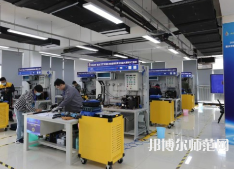 重慶輕工業(yè)幼師技工學(xué)校2023年學(xué)費(fèi)、收費(fèi)多少