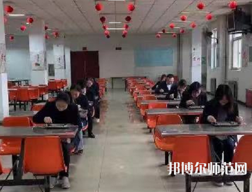 石家莊市現(xiàn)代經(jīng)貿(mào)幼師中等專業(yè)學校2023年宿舍條件