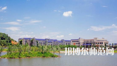南華師范大學(xué)雨母校區(qū)2023年報(bào)名條件、招生要求、招生對(duì)象