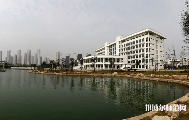 亳州學院2023年報名條件、招生要求、招生對象