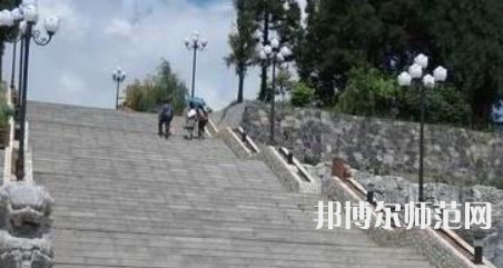 畢節(jié)幼兒師范高等?？茖W校2023年地址在哪里