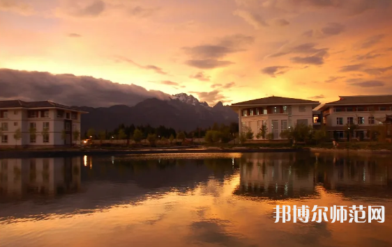 云南大學(xué)旅游文化師范學(xué)院2023年報名條件、招生要求、招生對象
