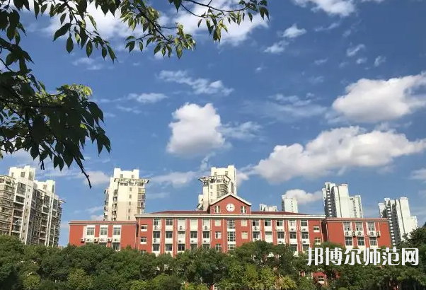 上海大學師范學院延長校區(qū)2023年報名條件、招生要求、招生對象
