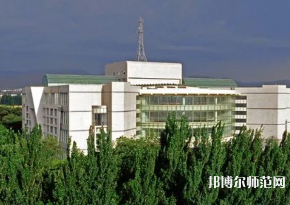 新疆大學(xué)師范學(xué)院南校區(qū)2023年報(bào)名條件、招生要求、招生對(duì)象