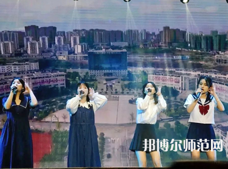 廣安職業(yè)技術(shù)師范學(xué)院2023年怎么樣、好不好