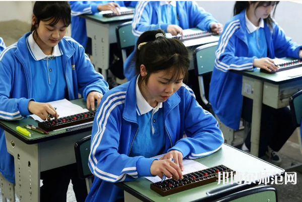 成都電子信息幼兒師范學(xué)校2023年怎么樣、好不好