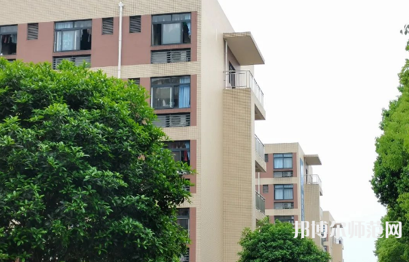 四川師范大學(xué)成都學(xué)院眉山校區(qū)2023年怎么樣、好不好