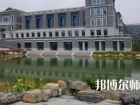 2023年黃麓師范學(xué)校報(bào)名條件、招生對(duì)象
