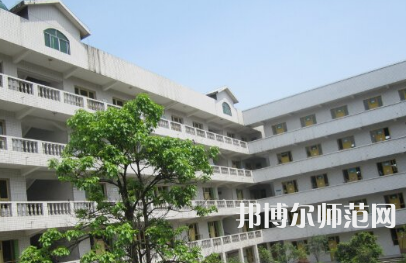 2023年夾江云吟幼兒師范職業(yè)中學(xué)校報(bào)名條件、招生對象