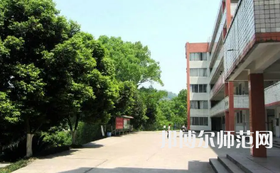 2023年沐川縣幼師職業(yè)中學(xué)校報(bào)名條件、招生對(duì)象