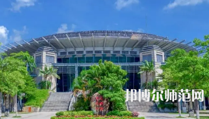 2023年嶺南師范學(xué)院五年制大專報(bào)名條件、招生對(duì)象