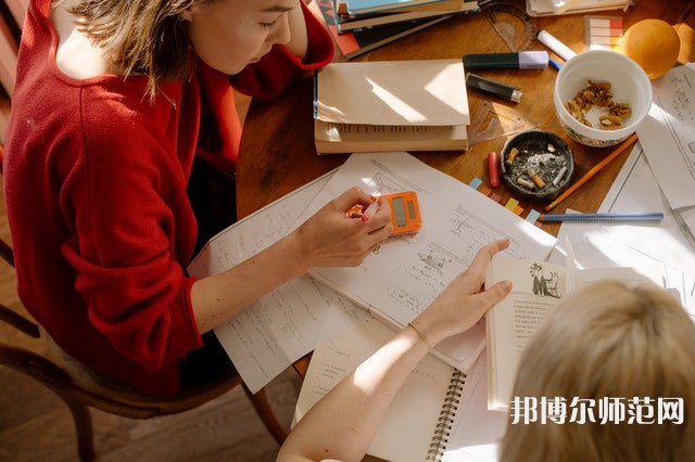 西安第四聯(lián)合幼師職業(yè)中學(xué)介紹、地址