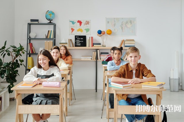 邯鄲旅游外事幼兒師范中等專業(yè)學校介紹、地址